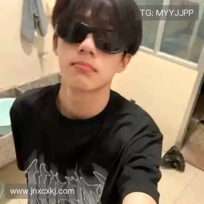 沈瑜曼